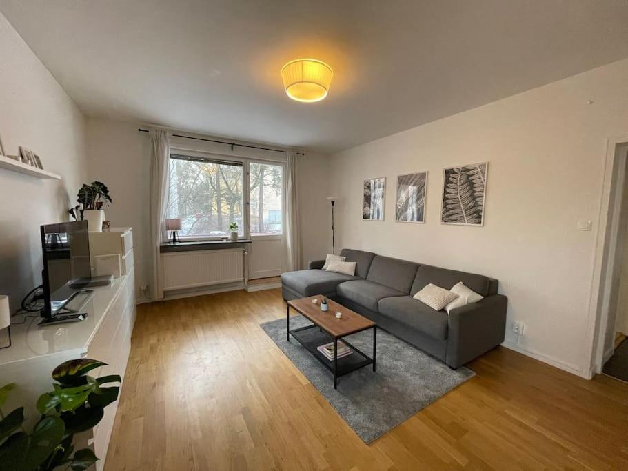 Stockholm Apartment, Hammarbyhojden Exterior foto